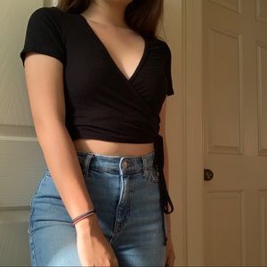 brandy melville chandler wrap top